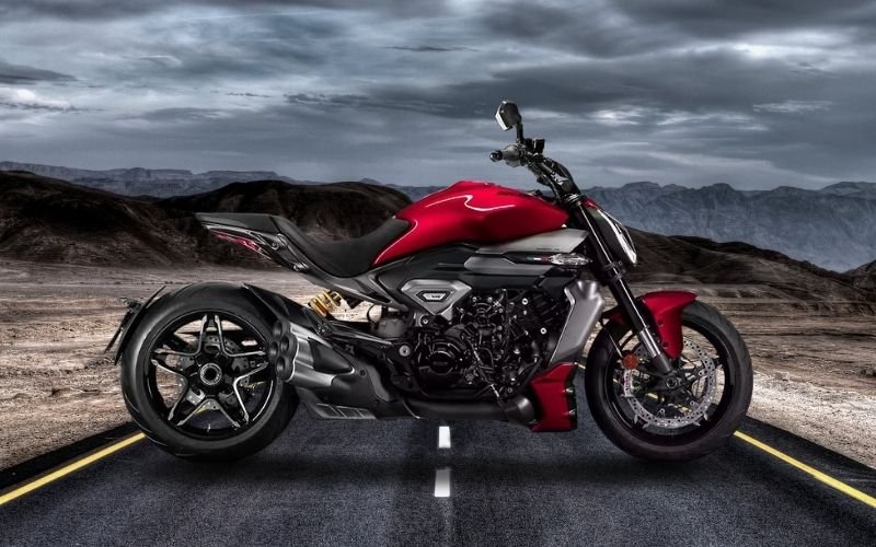 Ducati XDiavel V4